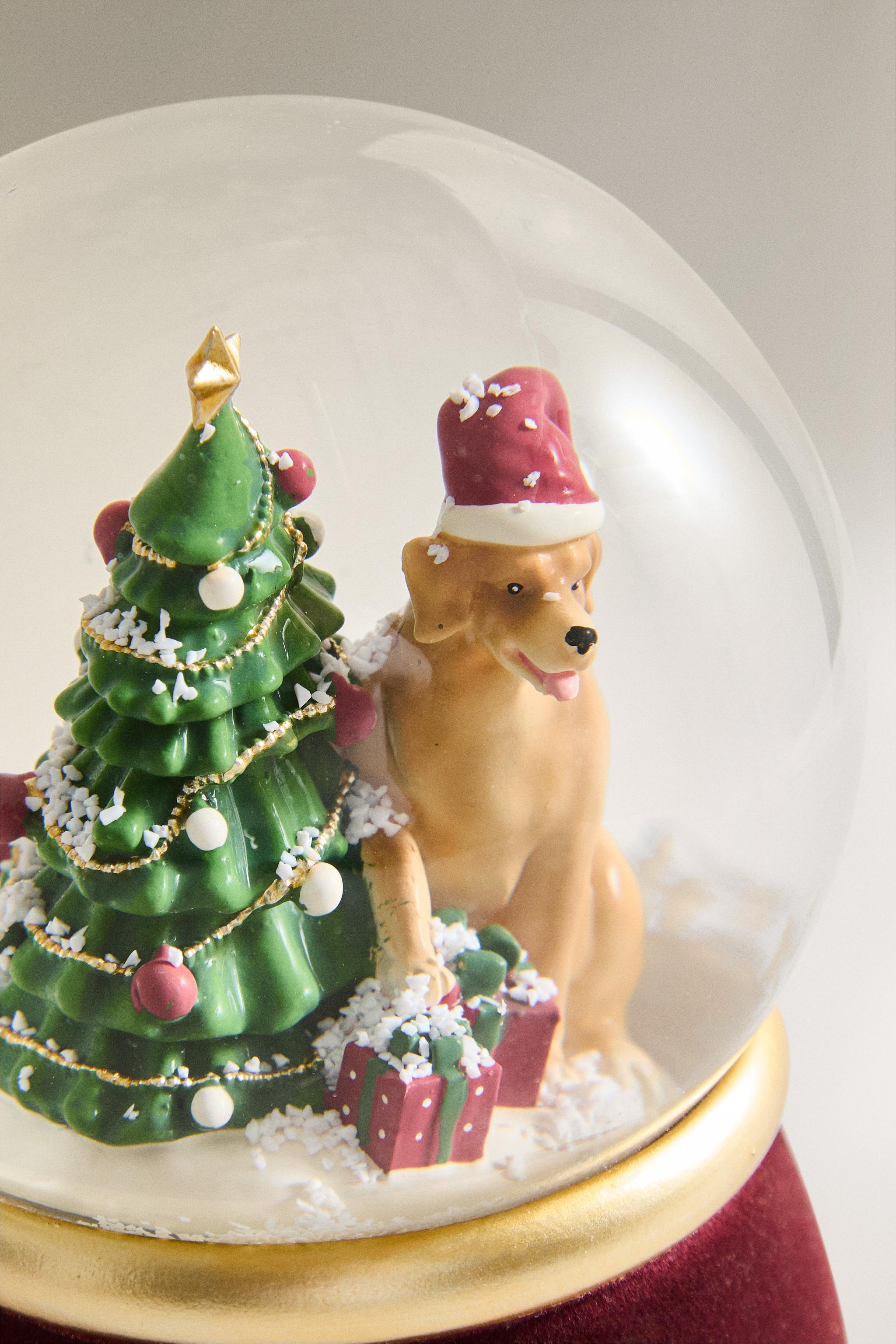 CHRISTMAS SNOW GLOBE GOLDEN RETRIEVER CHRISTMAS